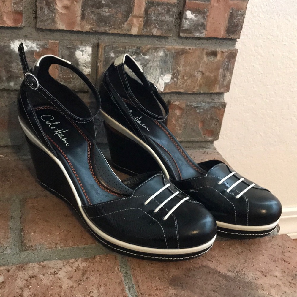 Size 10 Cole Haan baby doll wedges